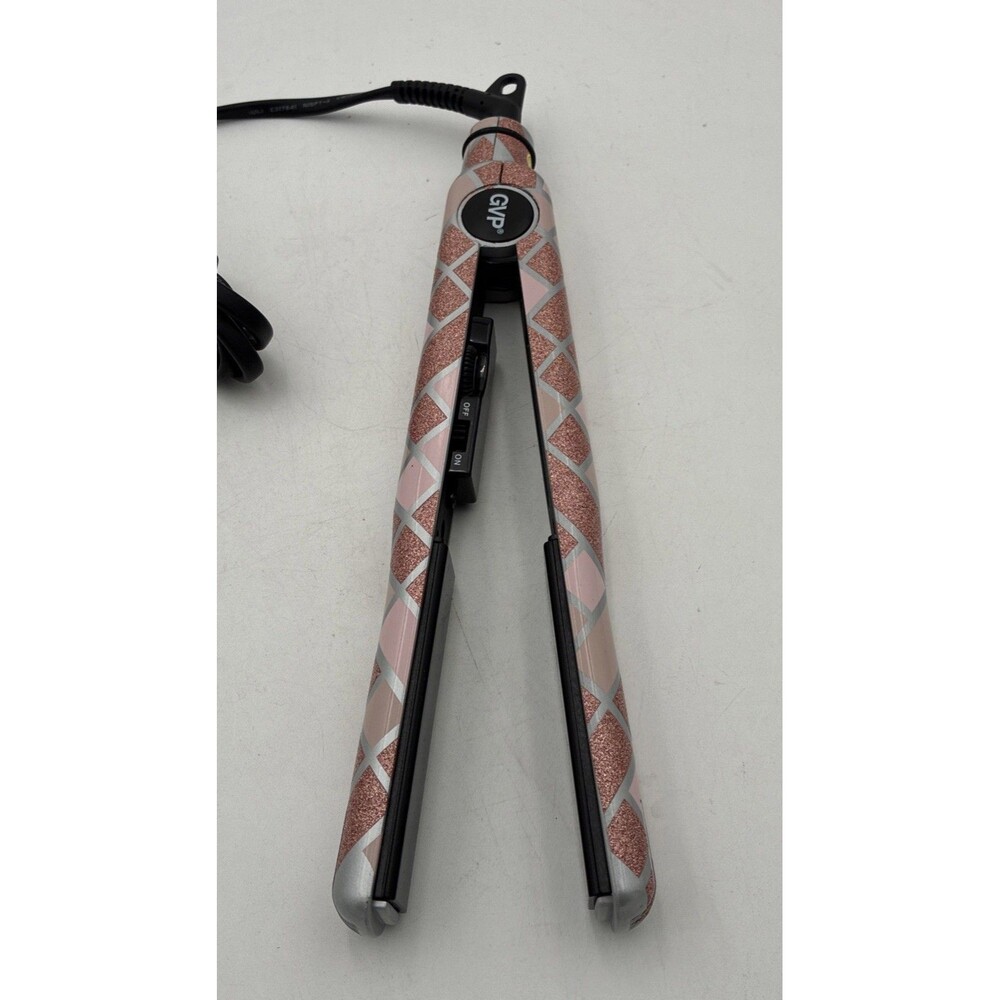 GVP 1” Flat Iron Floral Pattern Hair Straightener, Works Great